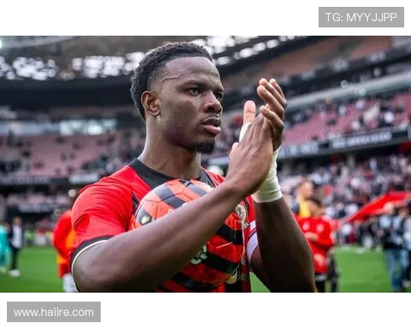 法甲赛季重点球员表现及对球队成绩的贡献